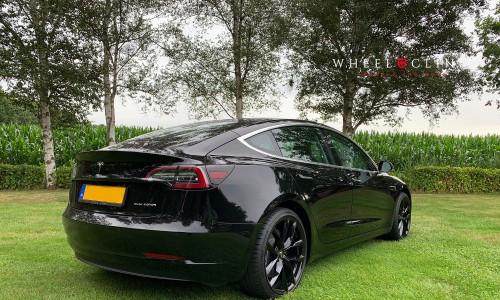 Tesla Model 3 20" Tsportline TSS glans zwart